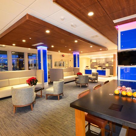 Holiday Inn Express & Suites Toledo South - Perrysburg By Ihg Buitenkant foto