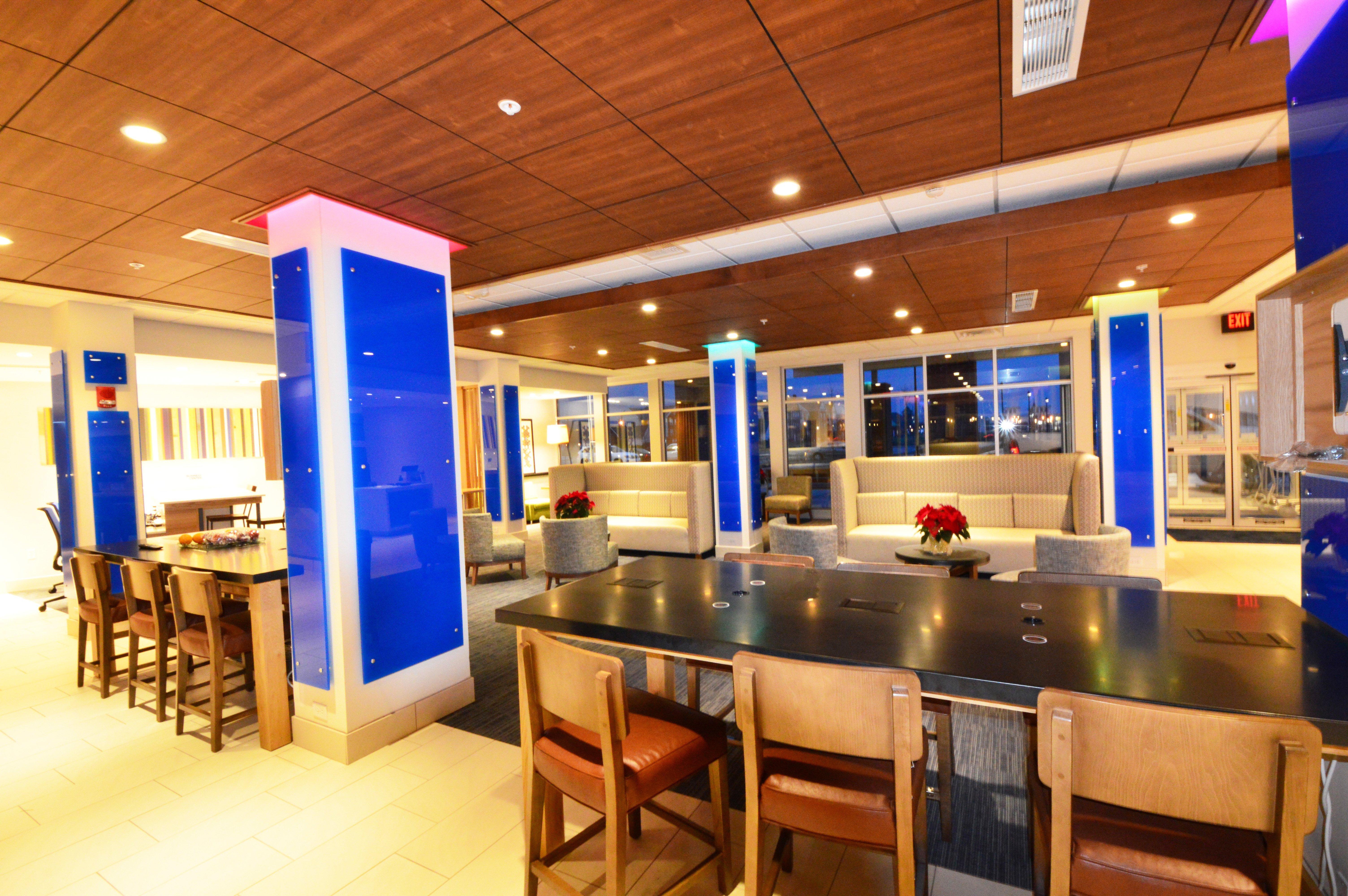 Holiday Inn Express & Suites Toledo South - Perrysburg By Ihg Buitenkant foto